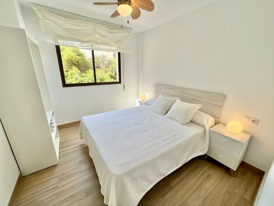 La Caleta Sea Views And Pool Appartement La Herradura  Buitenkant foto
